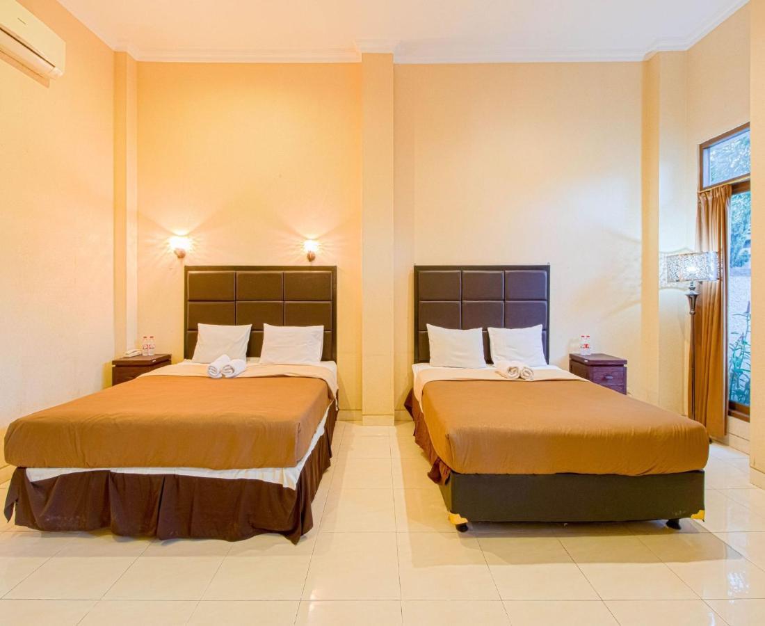 D'Talent Hotel Yogyakarta Exterior photo