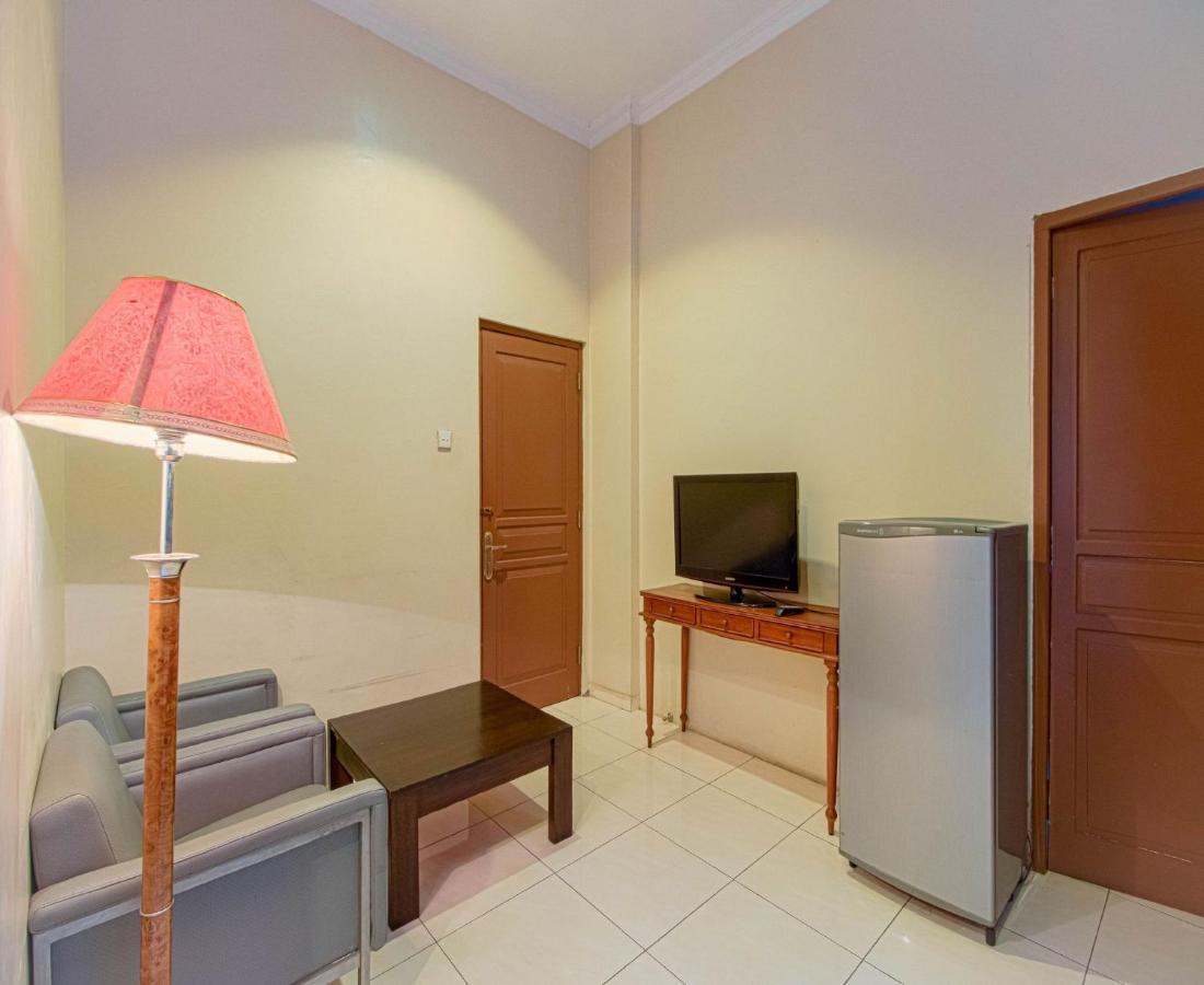 D'Talent Hotel Yogyakarta Exterior photo